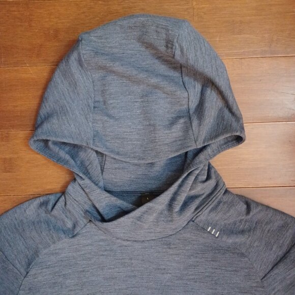 Lululemon Surge Warm hoodie NWT - Picture 7 of 16